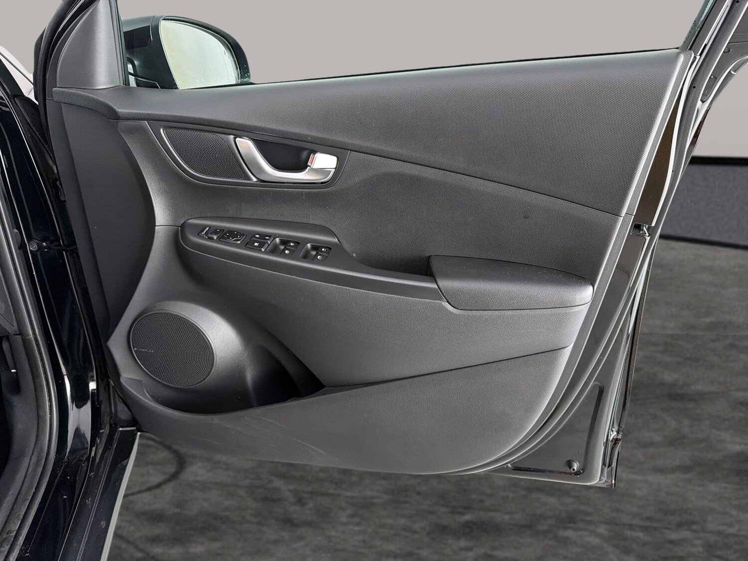 Used Hyundai KONA 2023 for sale - 77483134: Photo 31