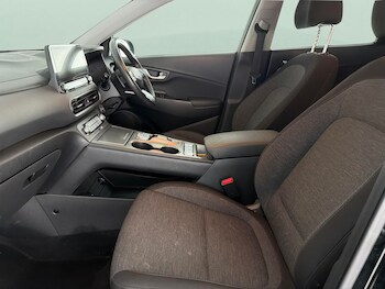 Used Hyundai KONA 2023 for sale - 77483134: Photo