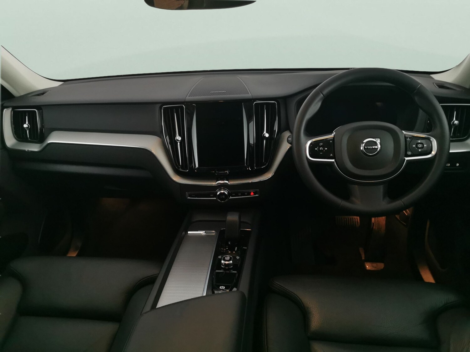 Used Volvo XC60 2023 for sale - 77505486: Photo 10