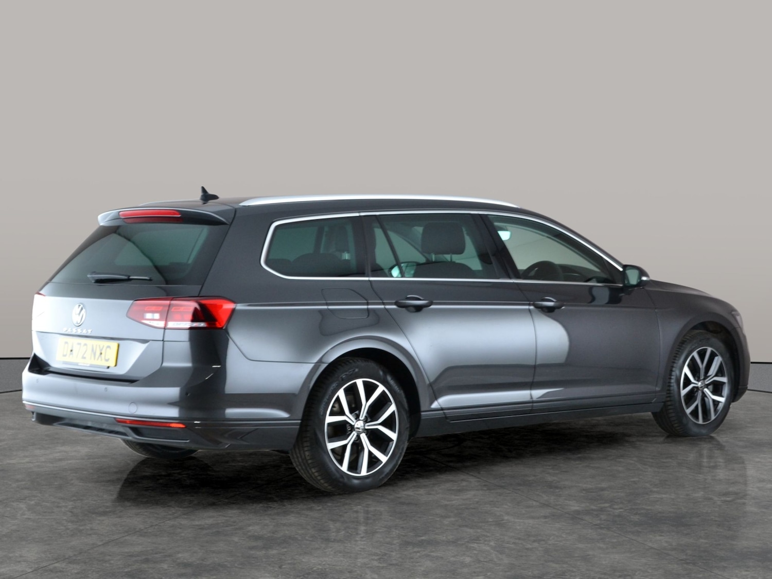 Used Volkswagen Passat 2022 for sale - 76947087: Photo 11