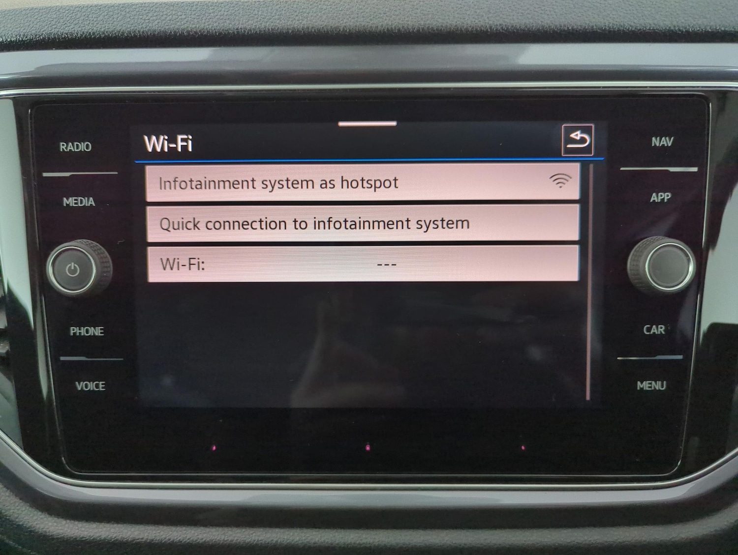 Used Volkswagen T-Roc 2021 for sale - 77897295: Photo 14