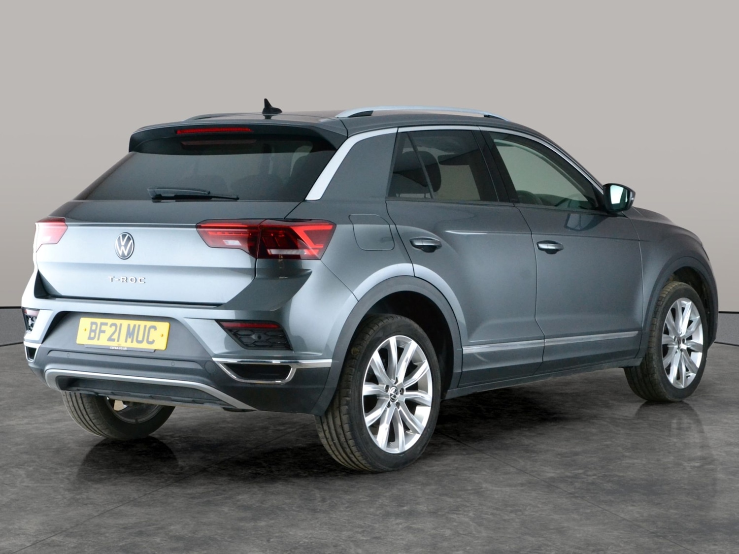 Used Volkswagen T-Roc 2021 for sale - 77897295: Photo 9