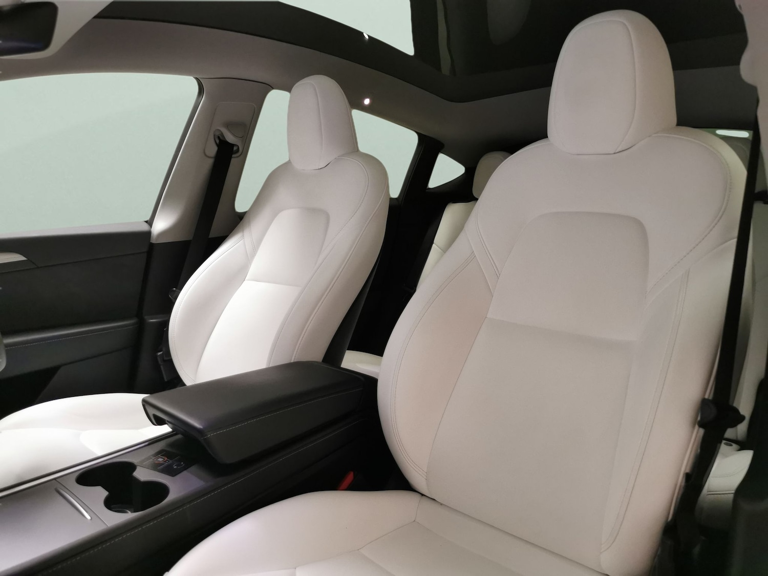 Used Tesla Model Y 2022 for sale - 76182347: Photo 11
