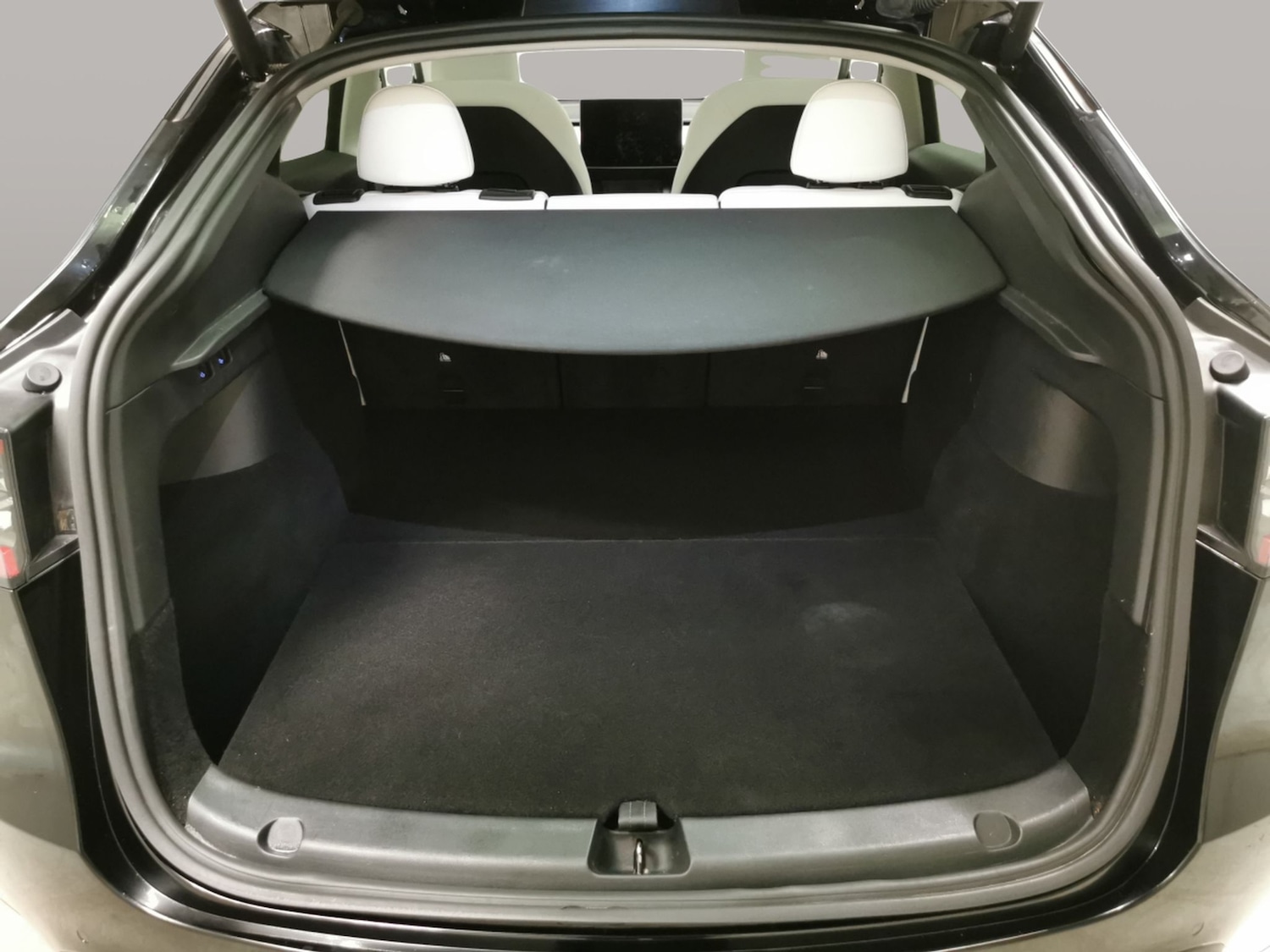 Used Tesla Model Y 2022 for sale - 76182347: Photo 55