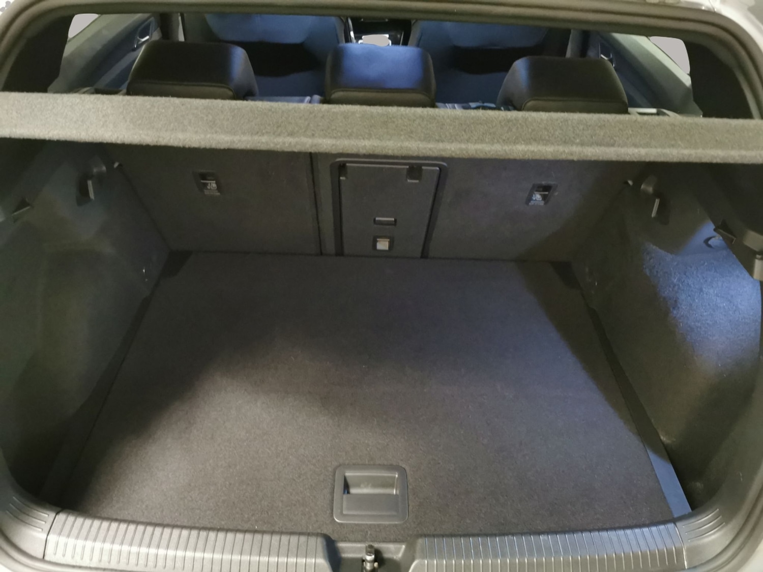 Vehicle 44
