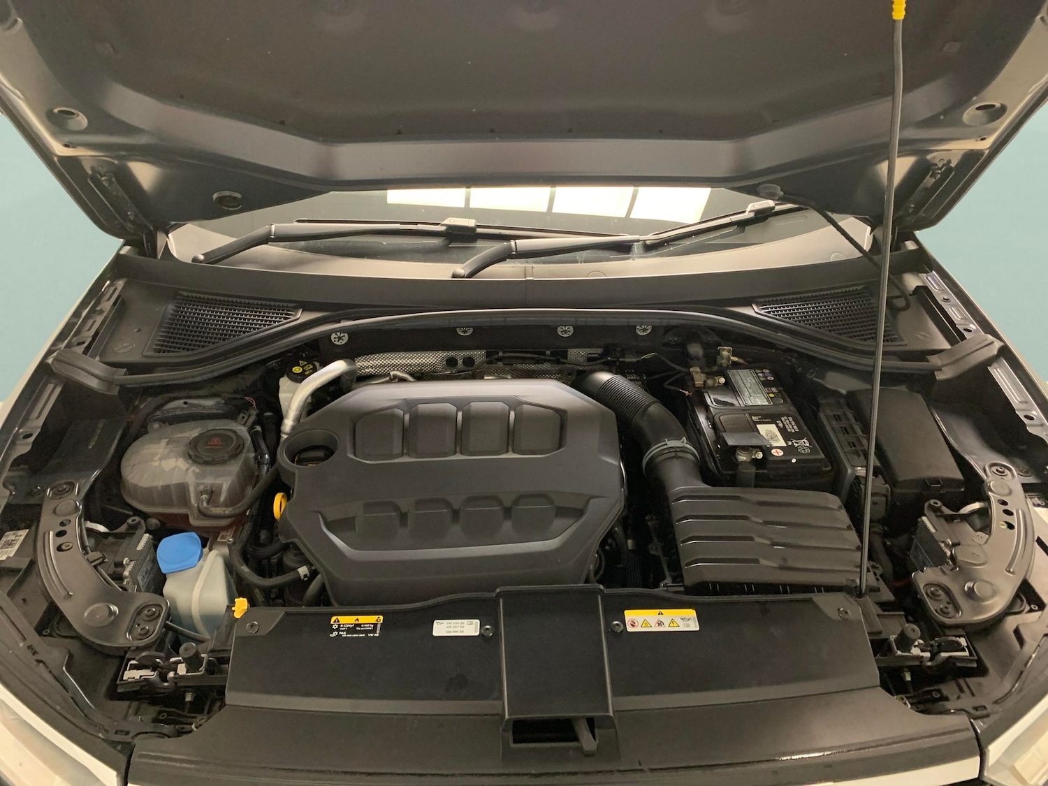 Used Volkswagen T-Roc 2023 for sale - 77428542: Photo 28