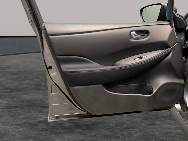 Used Nissan Leaf 2022 for sale - 76319025: Photo 37