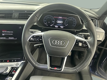 Used Audi e-tron 2022 for sale - 75367964: Photo