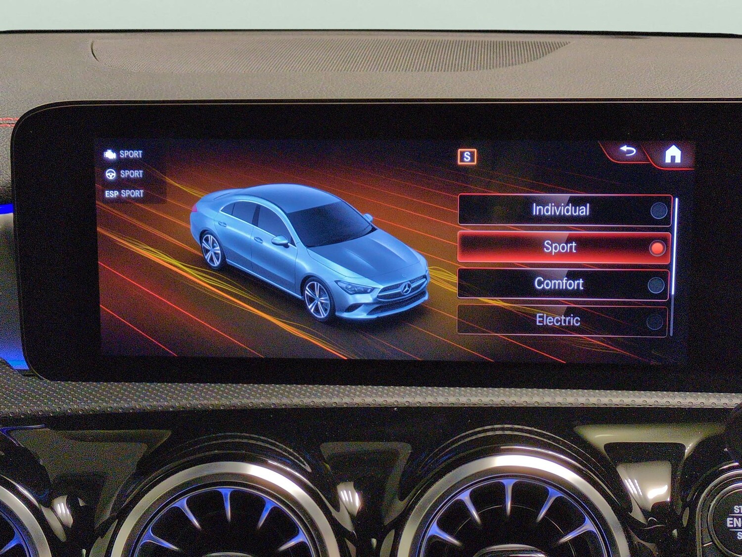 Used Mercedes-Benz CLA 2023 for sale - 77565544: Photo 18