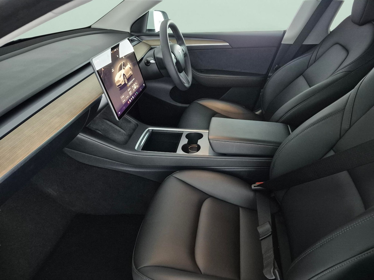 Used Tesla Model Y 2023 for sale - 77932423: Photo 4