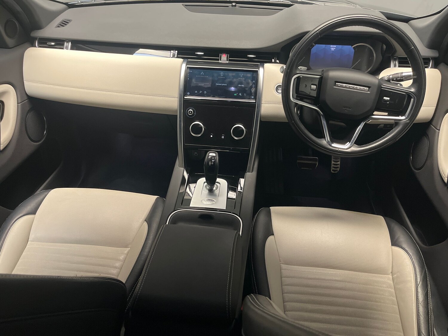 Used Land Rover Discovery Sport 2021 for sale - 77674261: Photo 7