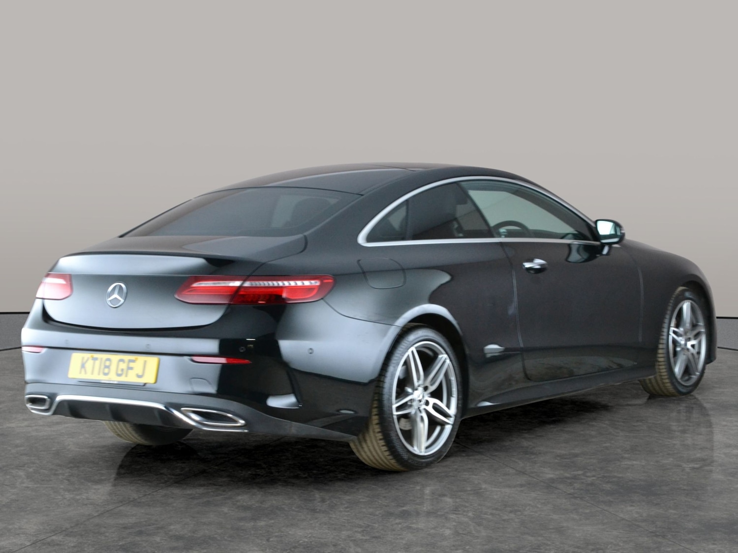 Used Mercedes-Benz E Class 2018 for sale - 78187582: Photo 11