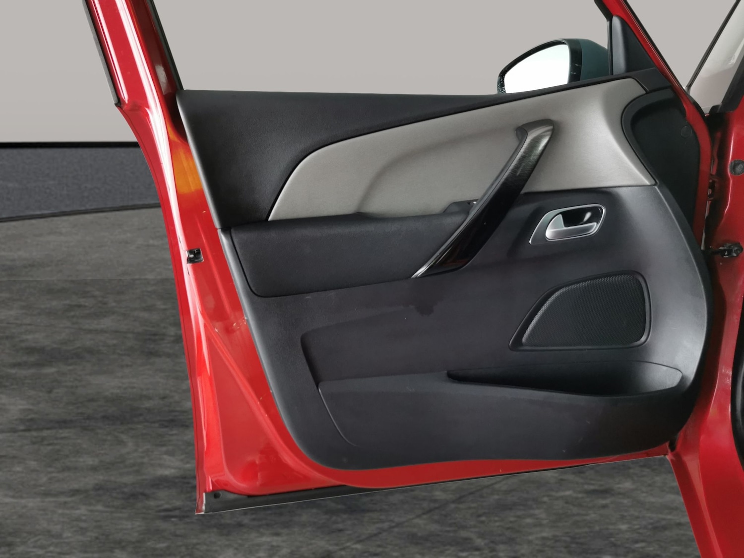 Used Citroen C4 Grand Picasso 2017 for sale - 77210845: Photo 26