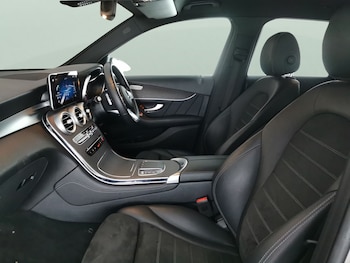 Used Mercedes-Benz GLC 2020 for sale - 77983245: Photo