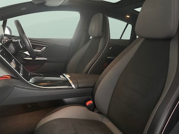 Used Mercedes-Benz EQA 2023 for sale - 79480282: Photo