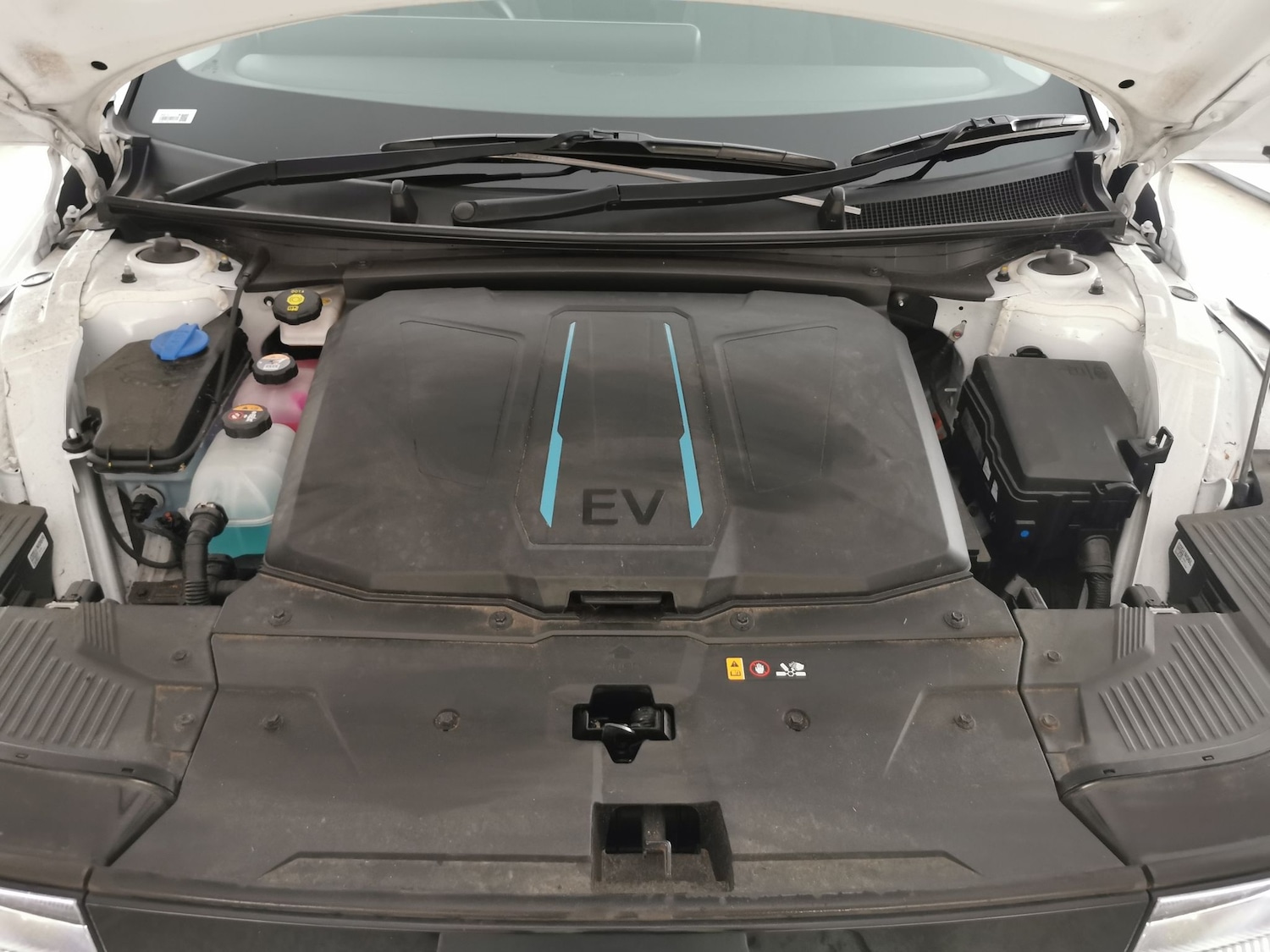 Vehicle 44