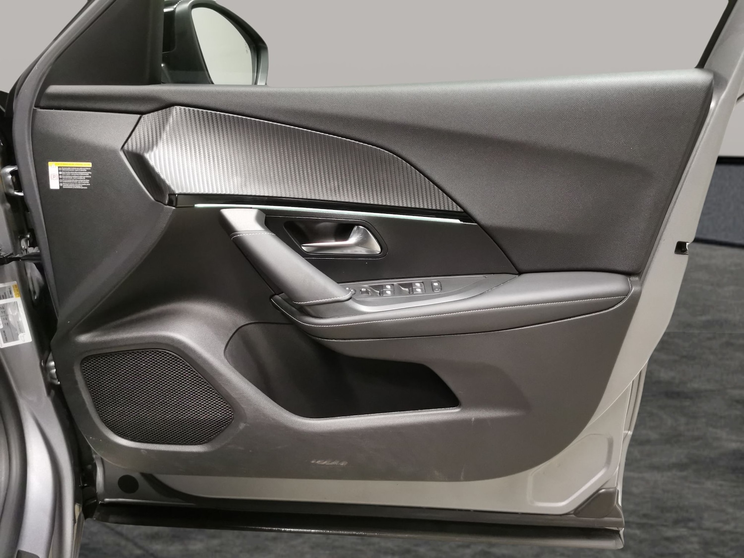 Used Peugeot E-2008 2021 for sale - 77703014: Photo 31