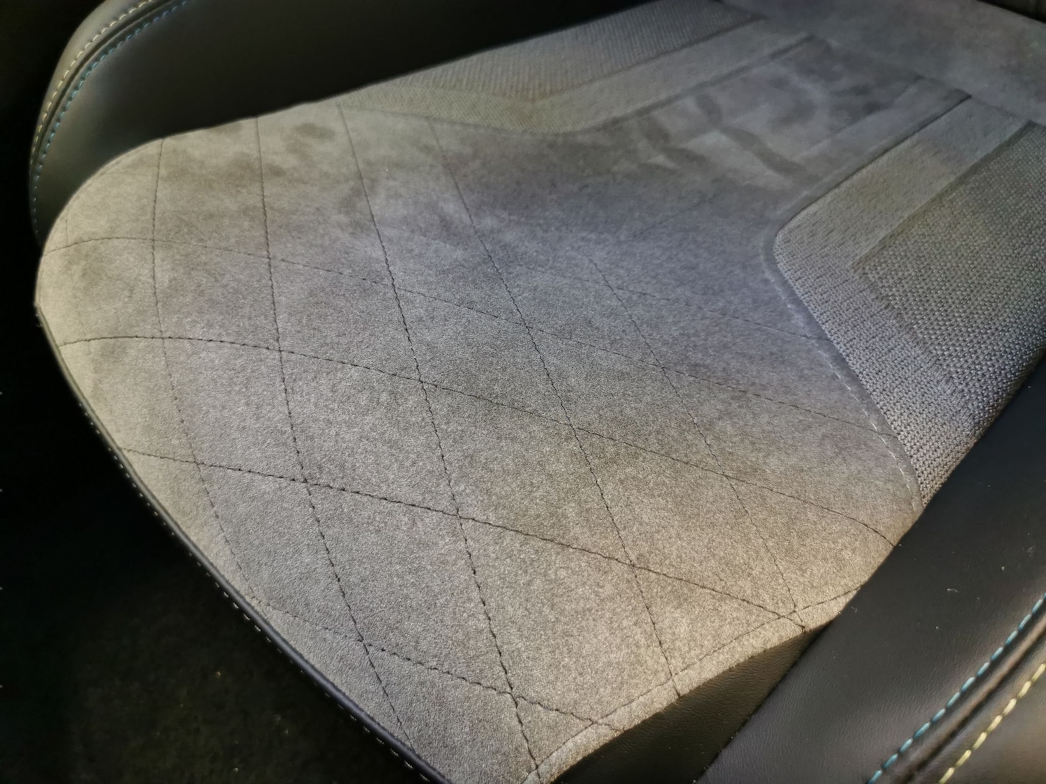 Used Peugeot E-2008 2021 for sale - 77703014: Photo 6