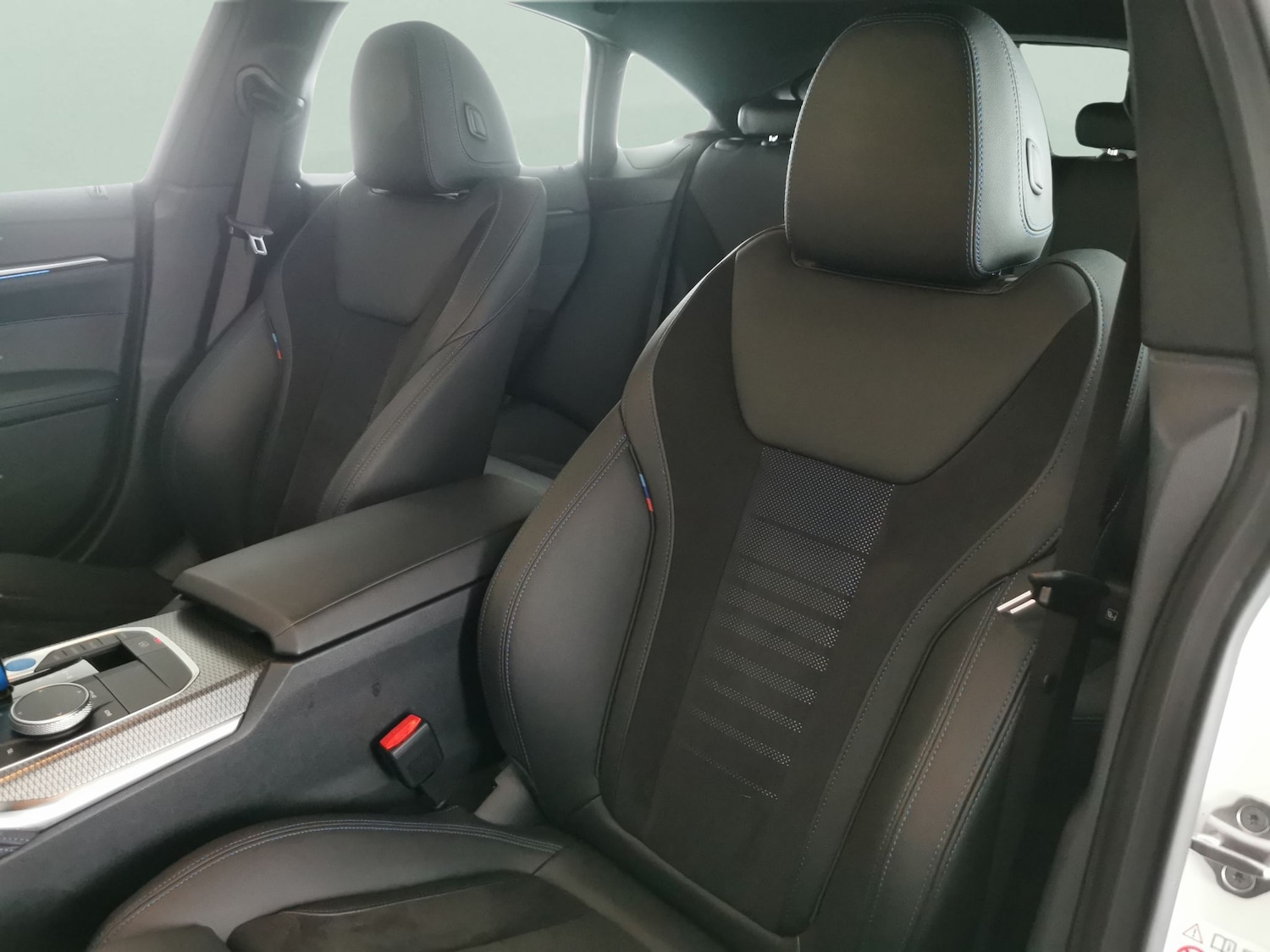 Used BMW i4 for sale - 76555015: Photo 26