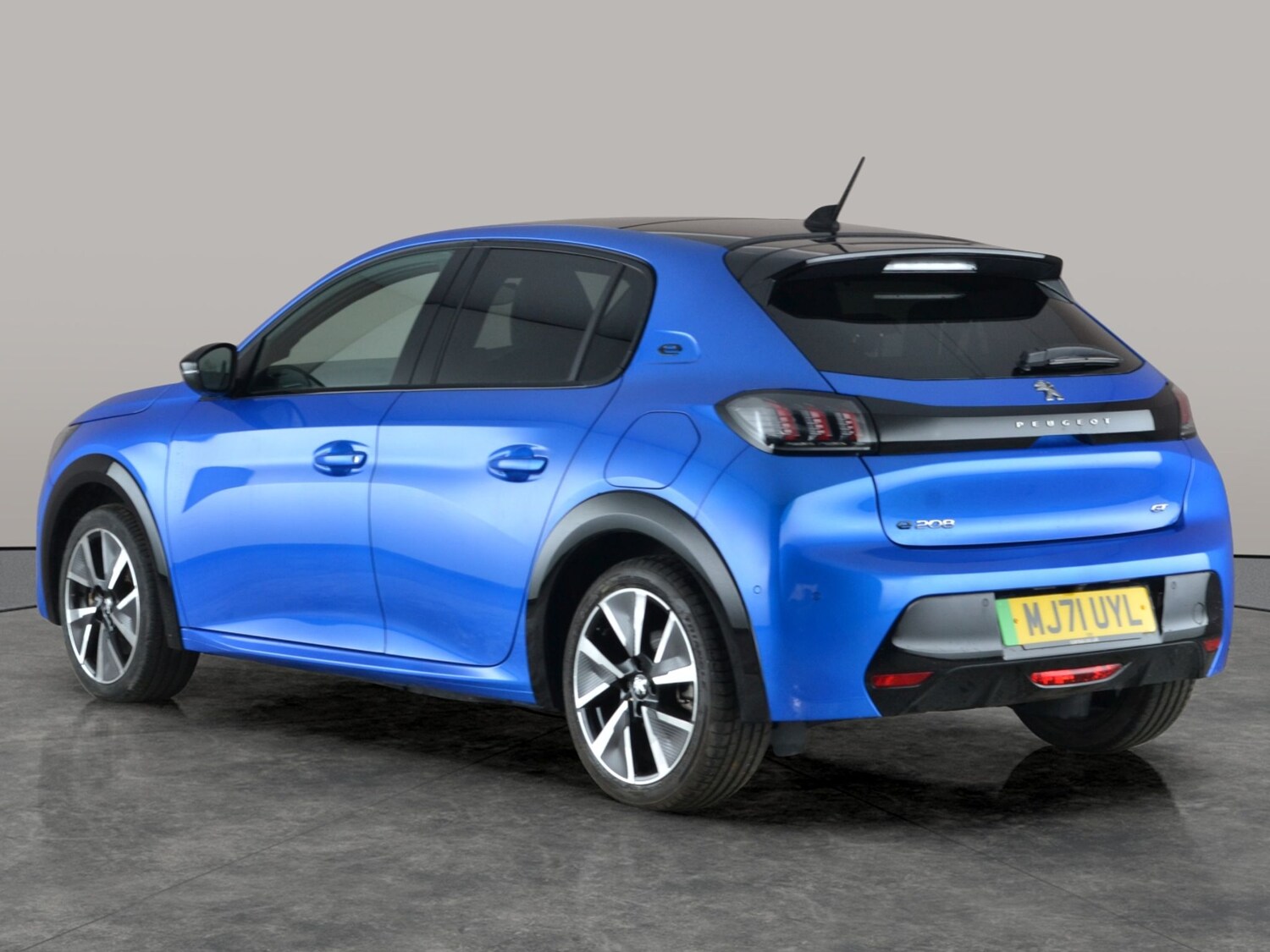 Used Peugeot 208 2021 for sale - 77462239: Photo 13