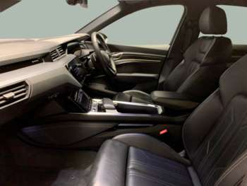 Used Audi e-tron 2020 for sale - 74923131: Photo