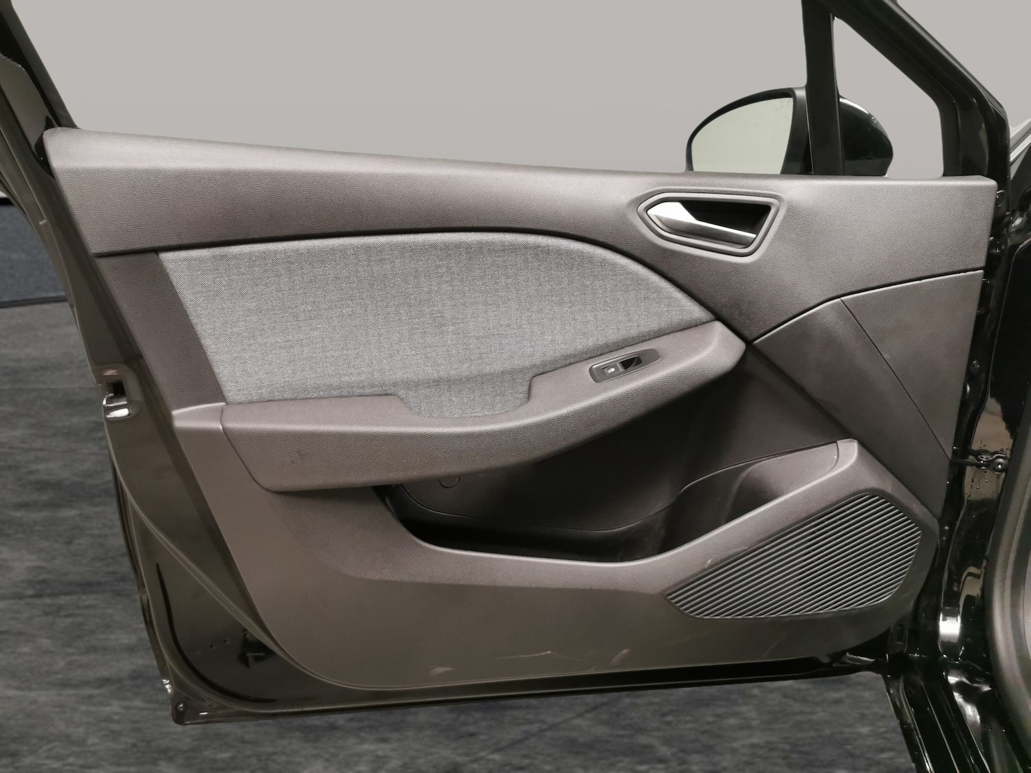 Used Renault Clio 2025 for sale - 77951153: Photo 27