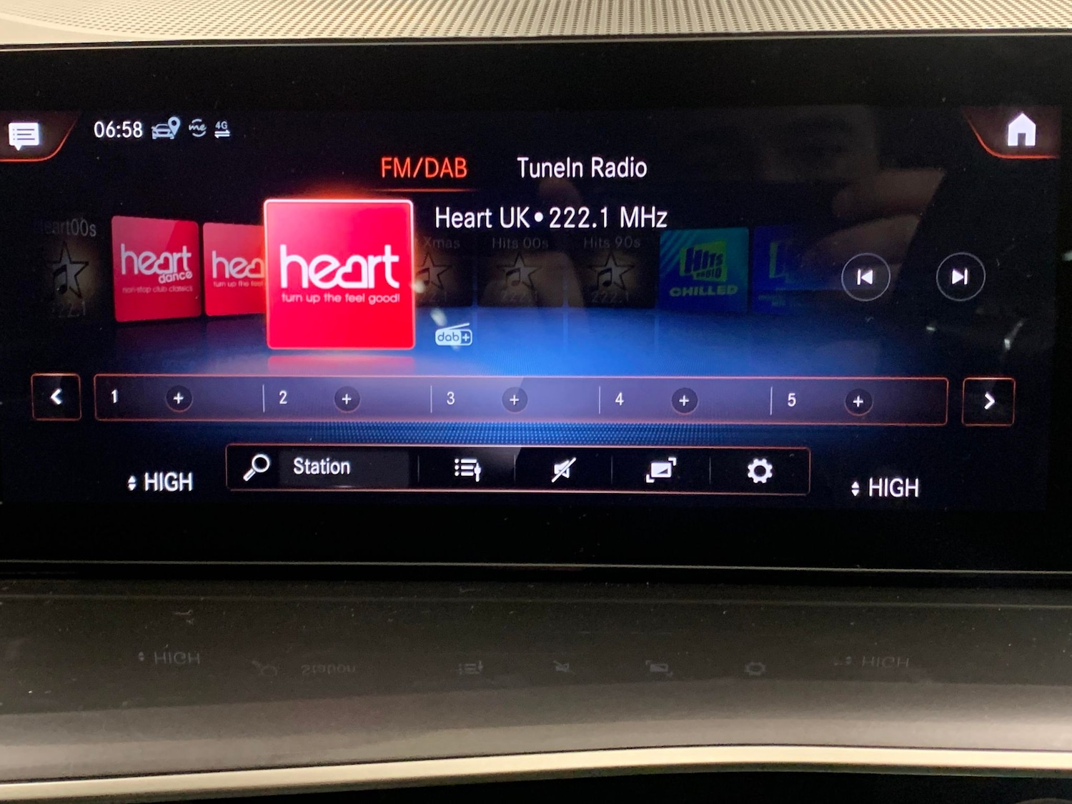 Used Mercedes-Benz EQC 2021 for sale - 77134438: Photo 8