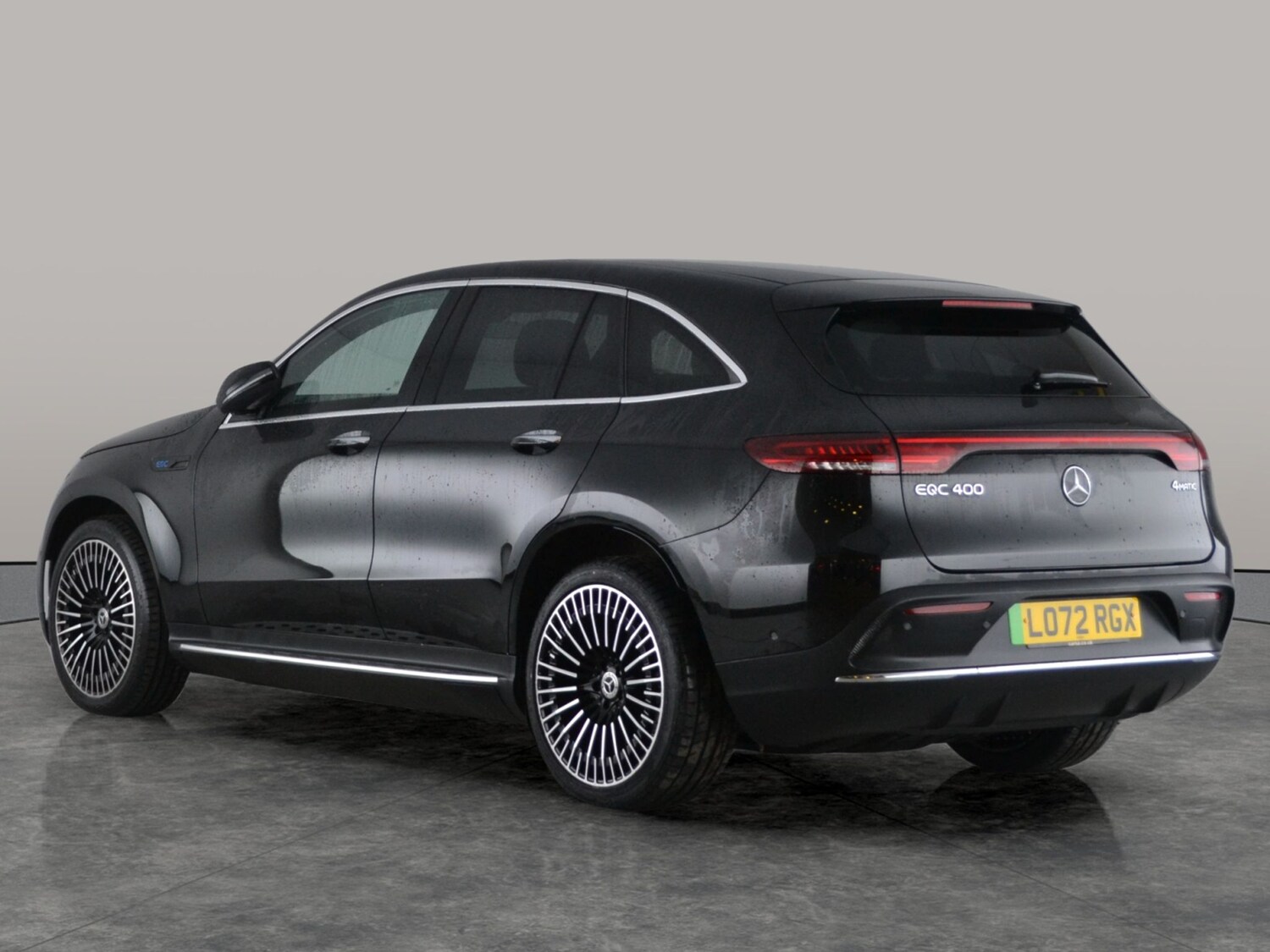 Used Mercedes-Benz EQC 2022 for sale - 77979308: Photo 10