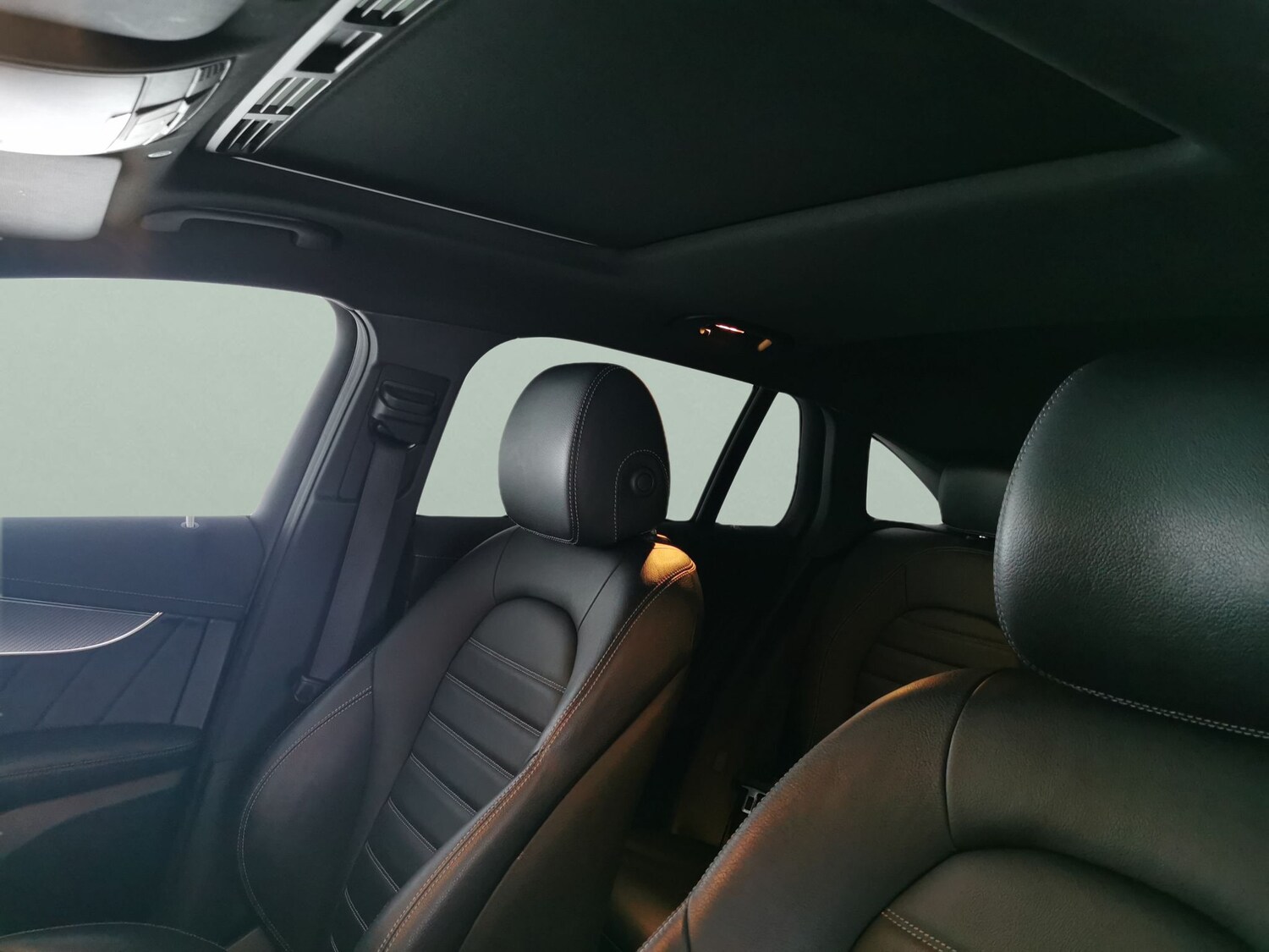 Used Mercedes-Benz EQC 2022 for sale - 77979308: Photo 5