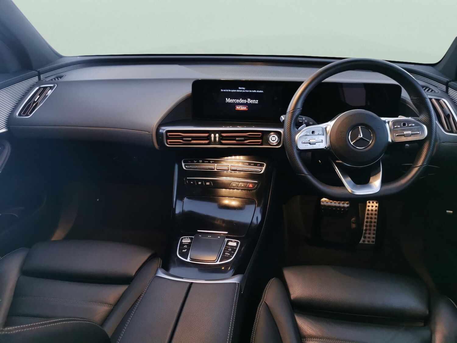 Used Mercedes-Benz EQC 2022 for sale - 77979308: Photo 9