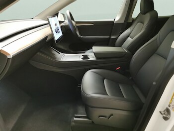 Used Tesla Model Y undefined for sale - 78118446: Photo