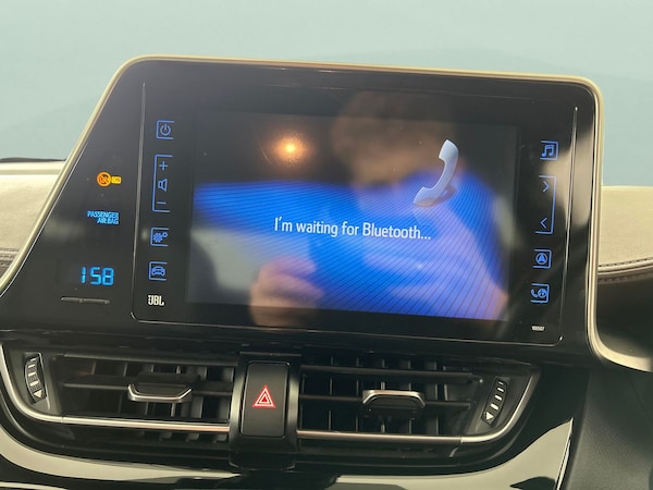 Used Toyota C-HR 2019 for sale - 76264228: Photo 25