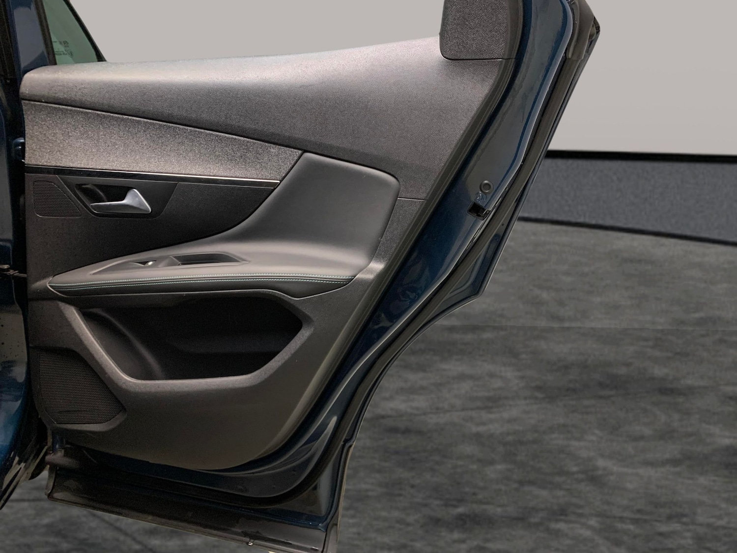 Used Peugeot 3008 2021 for sale - 76704118: Photo 27