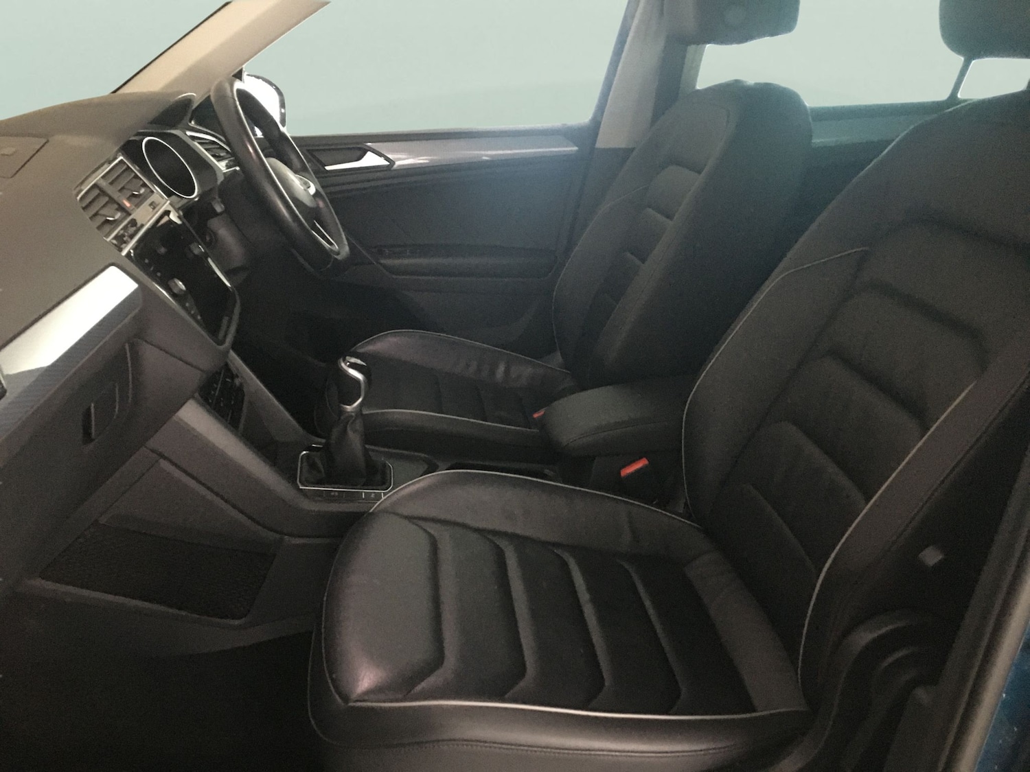 Used Volkswagen Tiguan 2021 for sale - 76709874: Photo 4