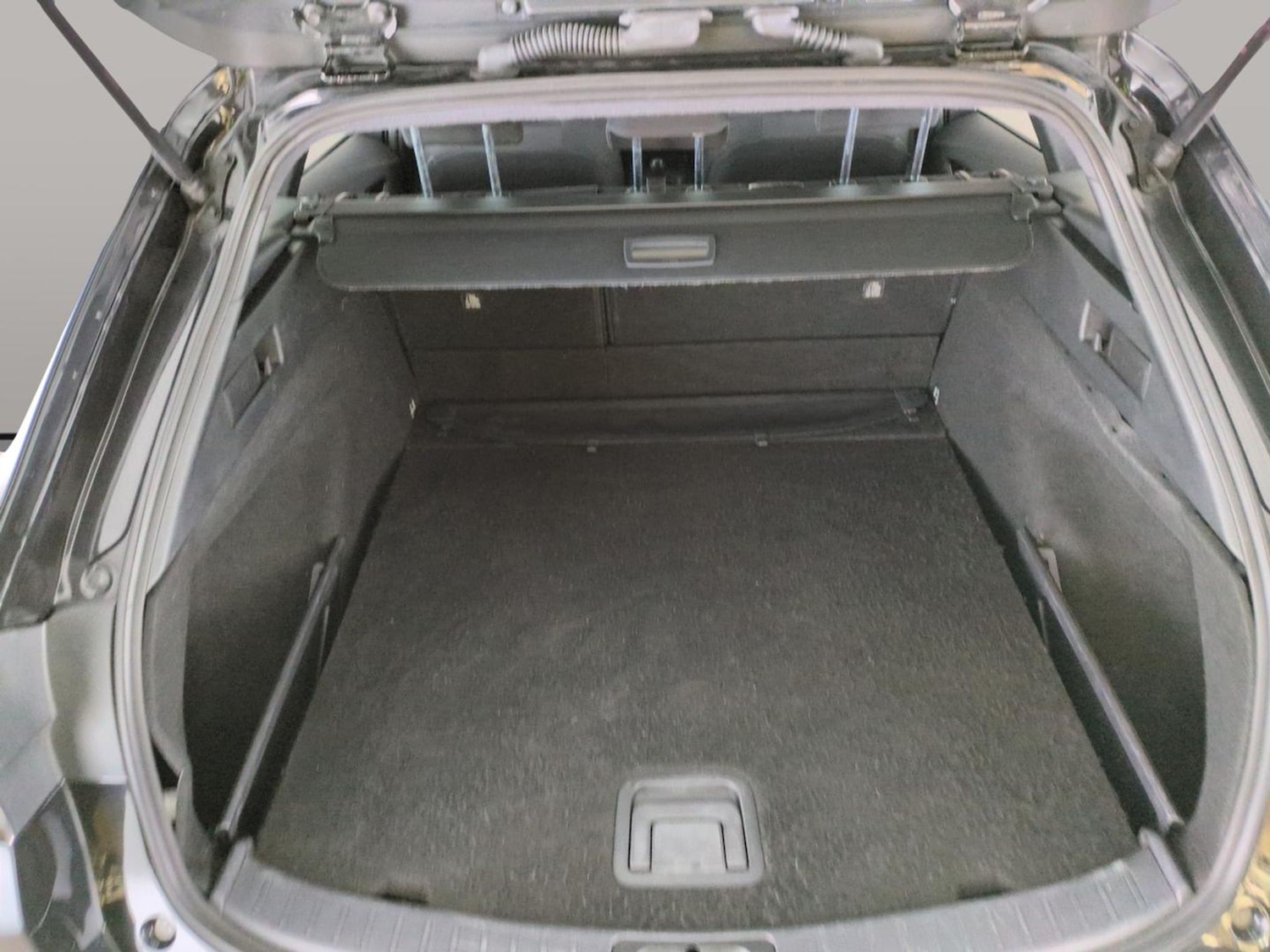 Used Toyota Corolla 2021 for sale - 77675945: Photo 31