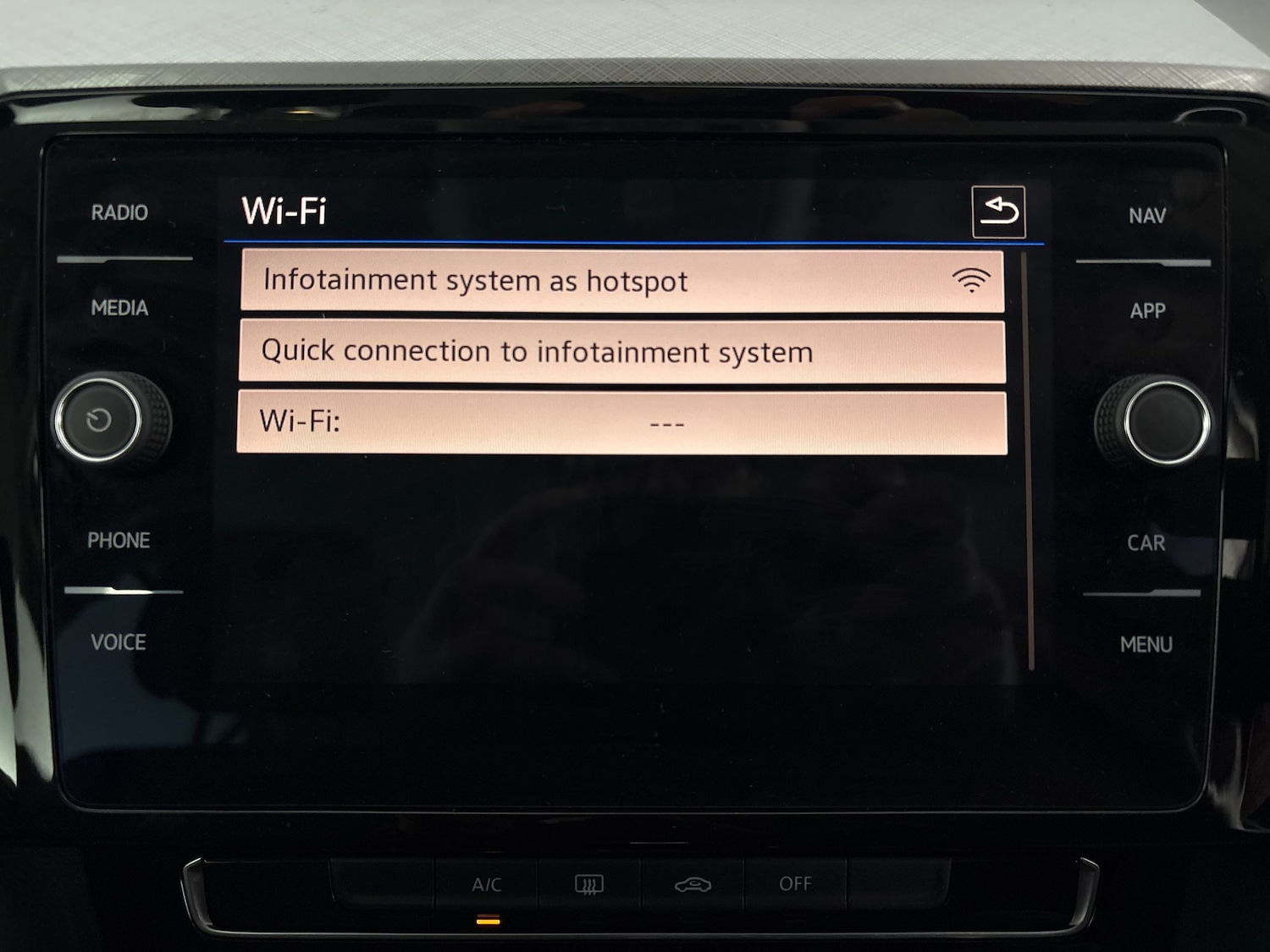 Used Volkswagen Passat 2023 for sale - 78150902: Photo 14