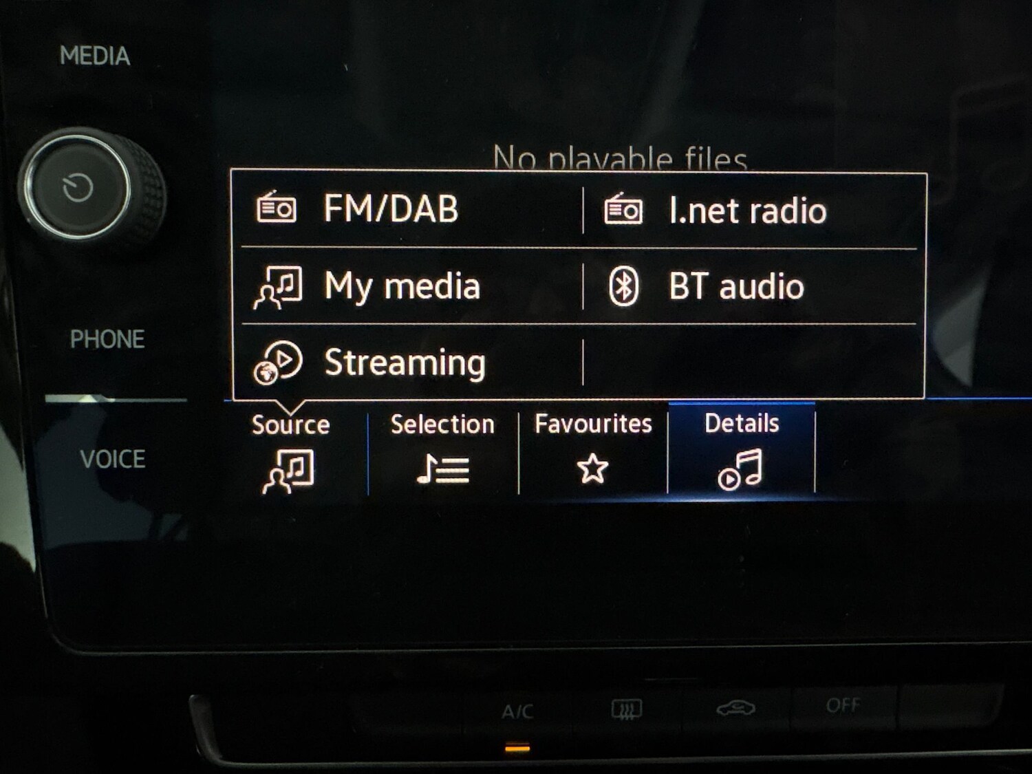 Used Volkswagen Passat 2023 for sale - 78150902: Photo 15