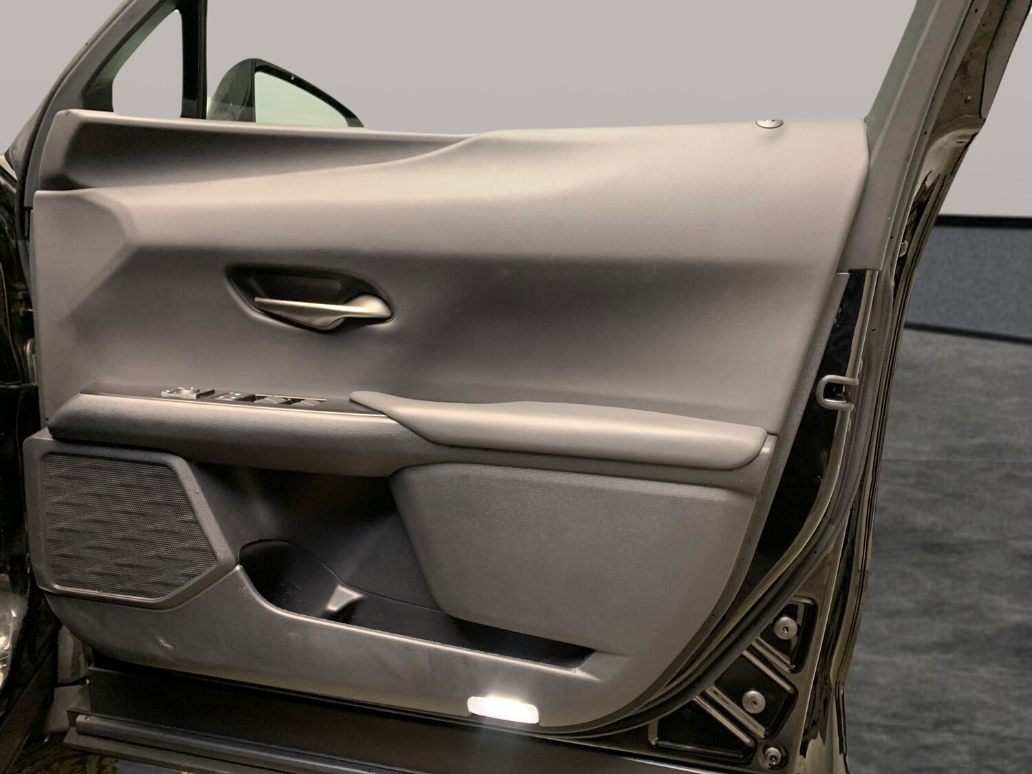 Used Lexus UX 2022 for sale - 77435458: Photo 28