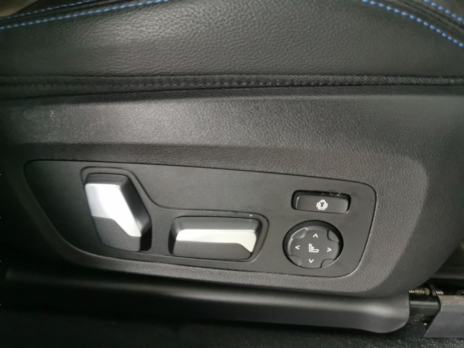 Used BMW iX3 for sale - 76661536: Photo 26