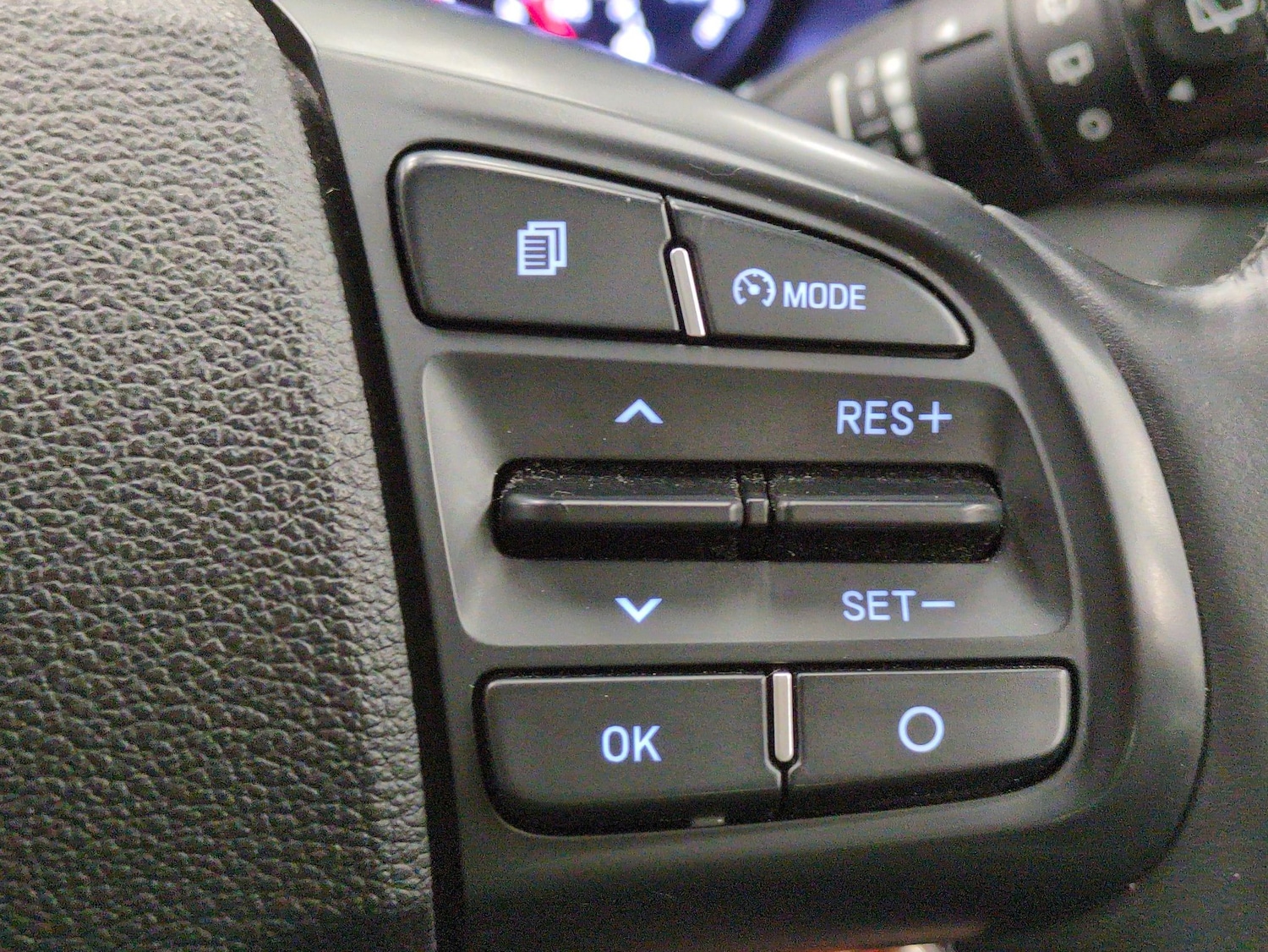 Used Hyundai i10 2023 for sale - 76367296: Photo 22