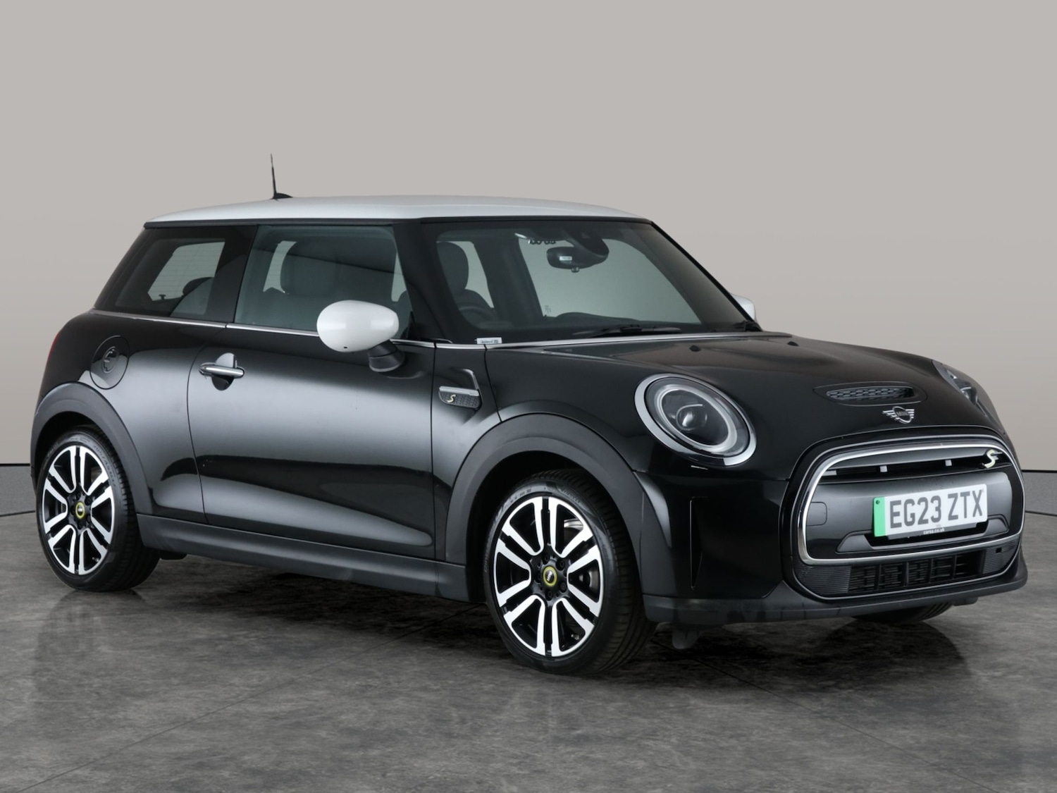 Used MINI Hatch 2023 for sale - 76703979: Photo 8