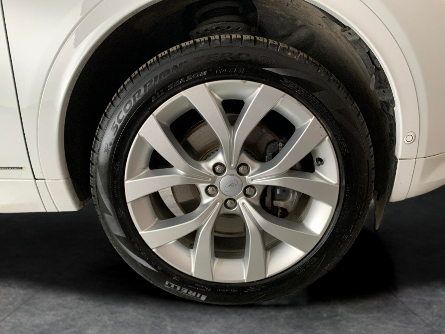 Used Land Rover Discovery Sport 2021 for sale - 76935195: Photo 27