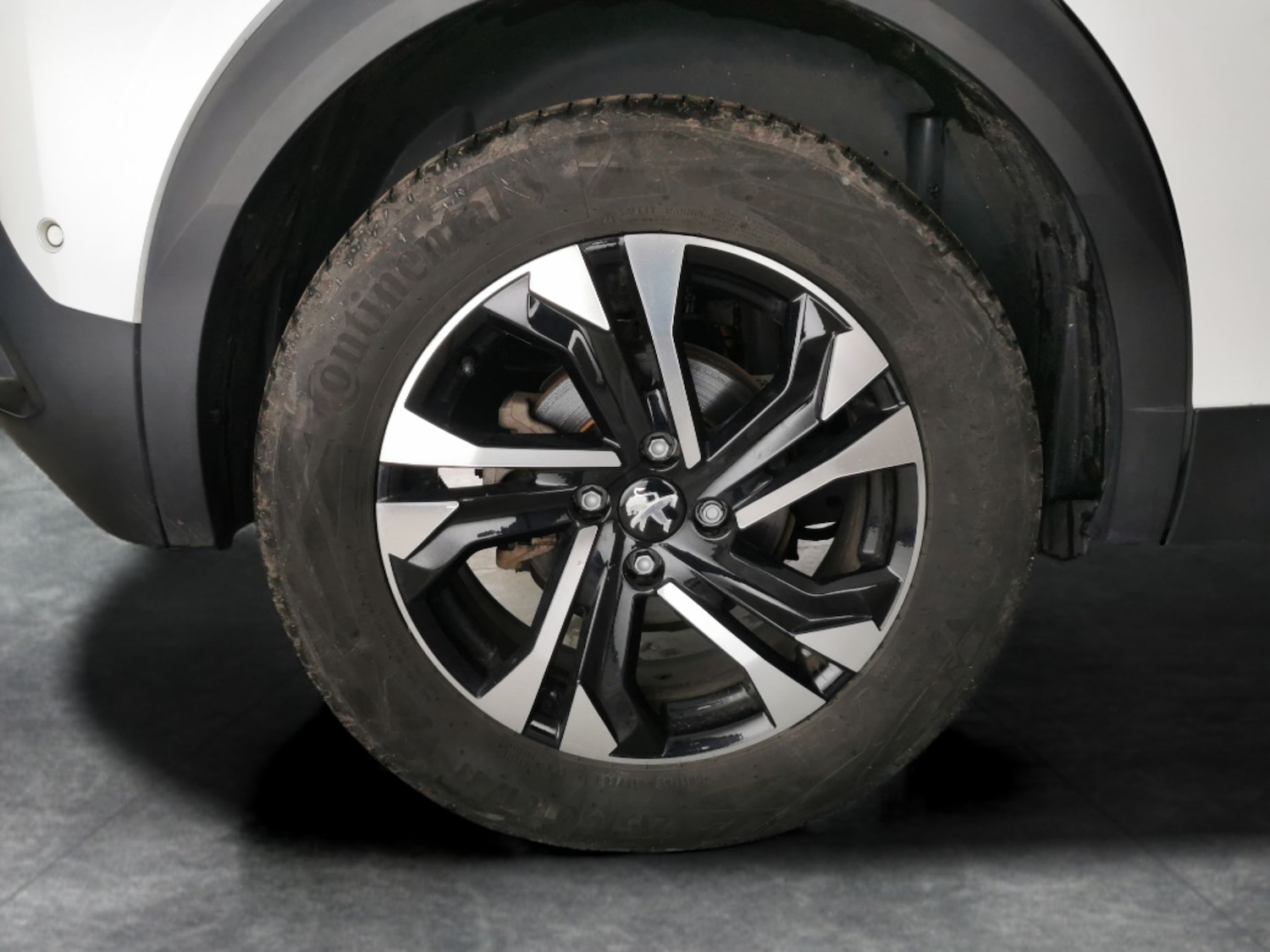 Used Peugeot E-2008 2022 for sale - 76762910: Photo 26