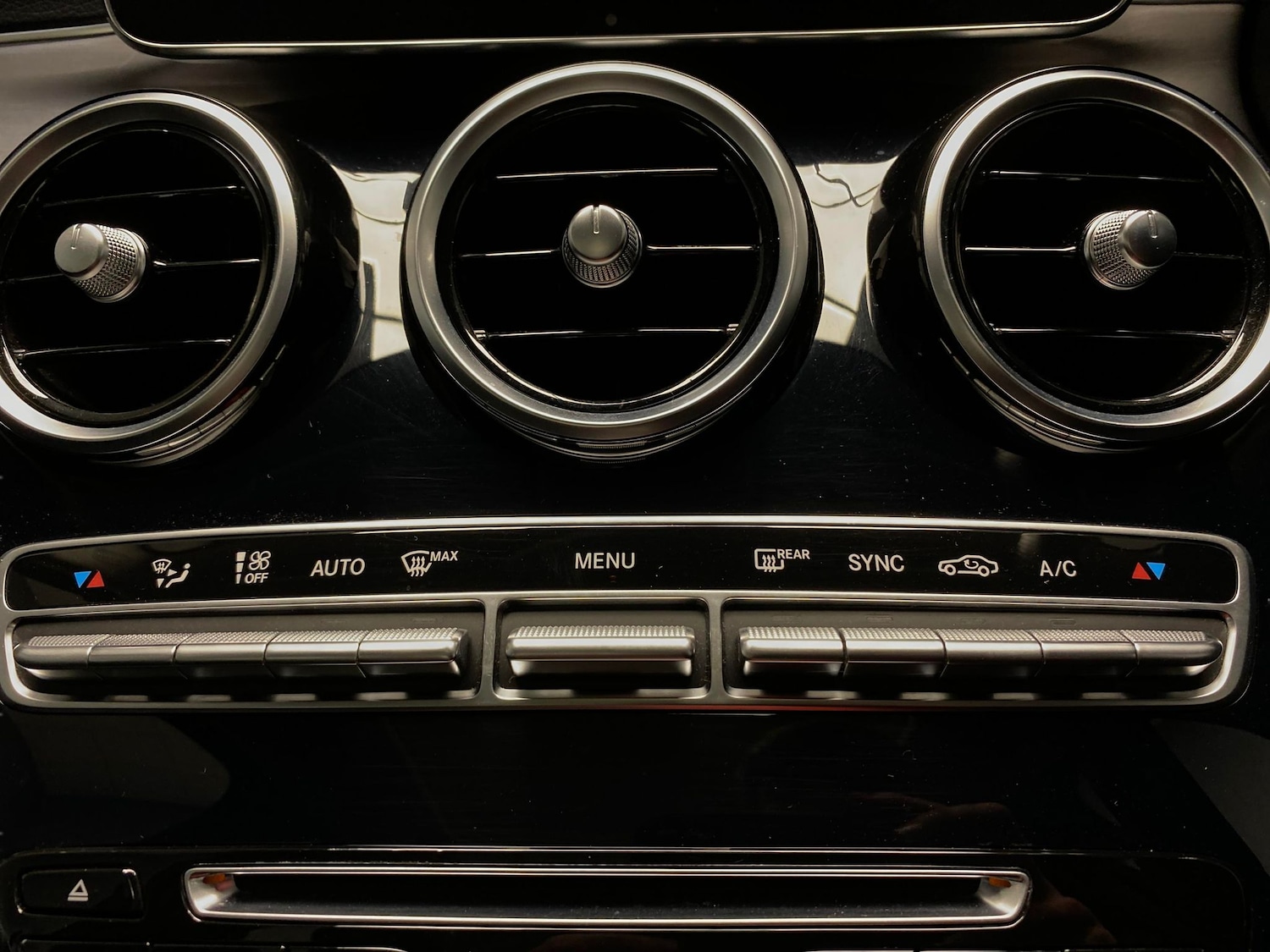 Used Mercedes-Benz C Class 2018 for sale - 78149423: Photo 18