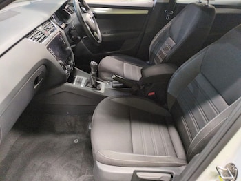 Used Skoda Octavia 2019 for sale - 76978255: Photo