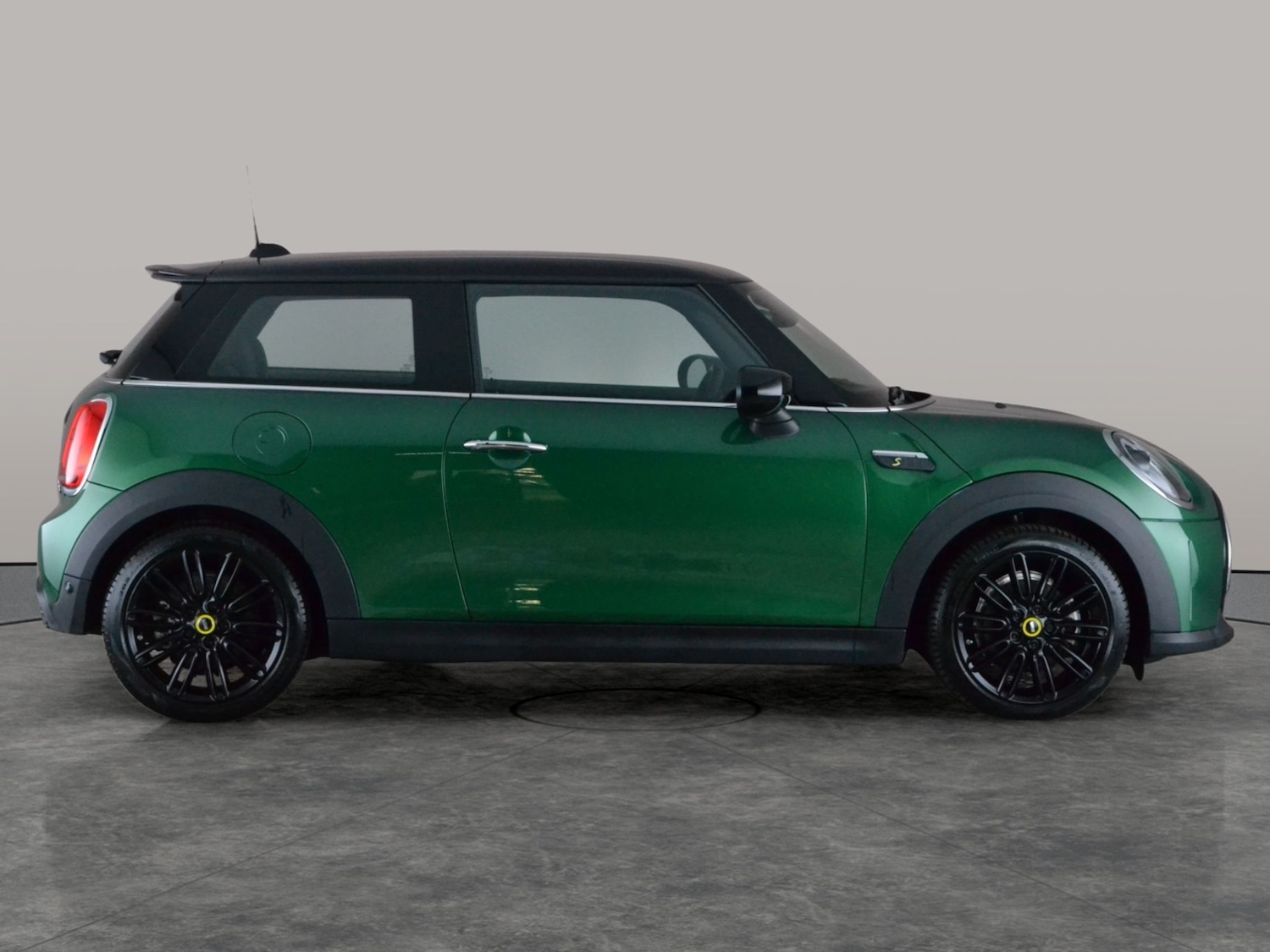 Used MINI Hatch 2023 for sale - 77715959: Photo 9