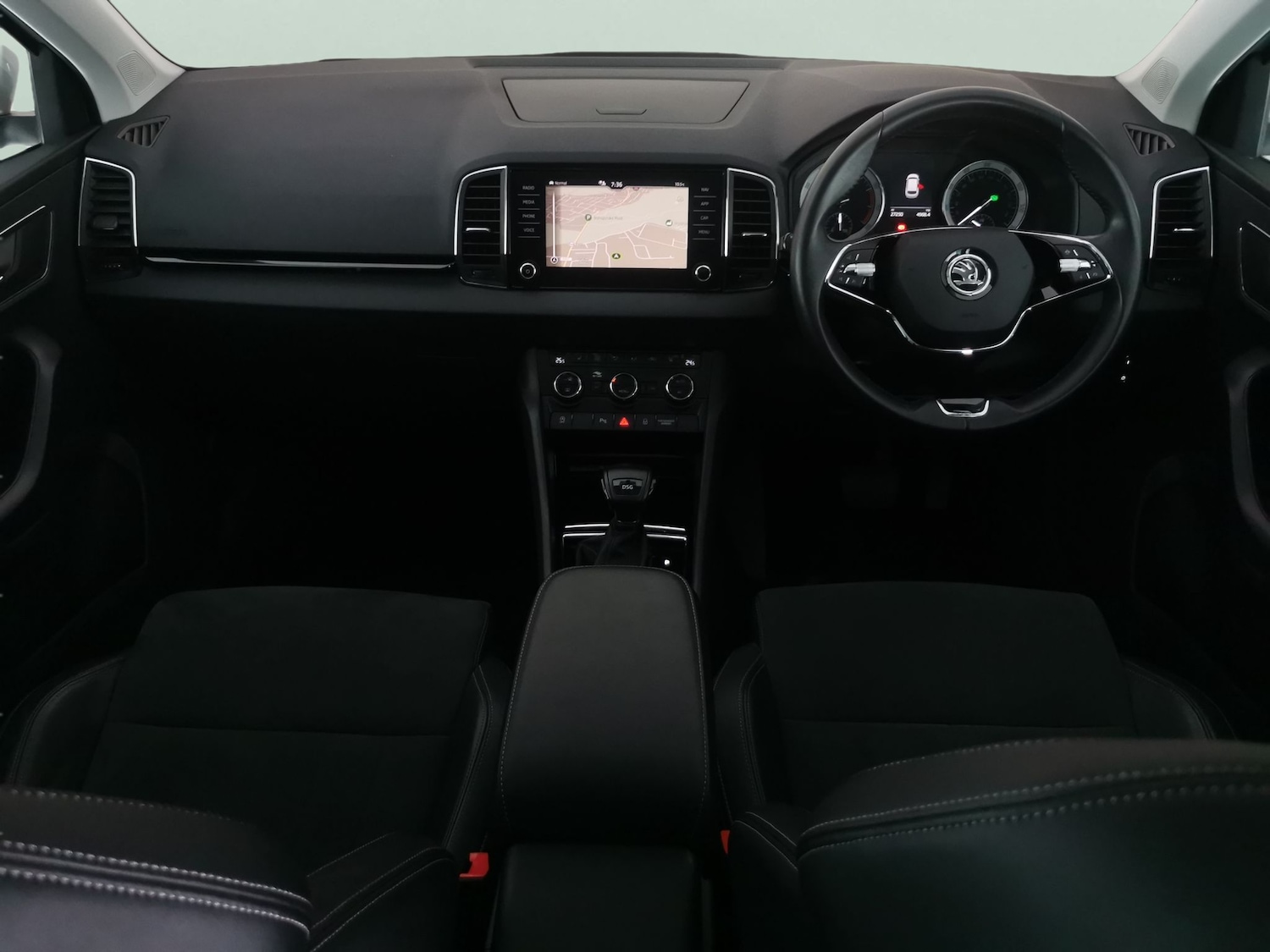 Used Skoda Karoq 2021 for sale - 77942645: Photo 8