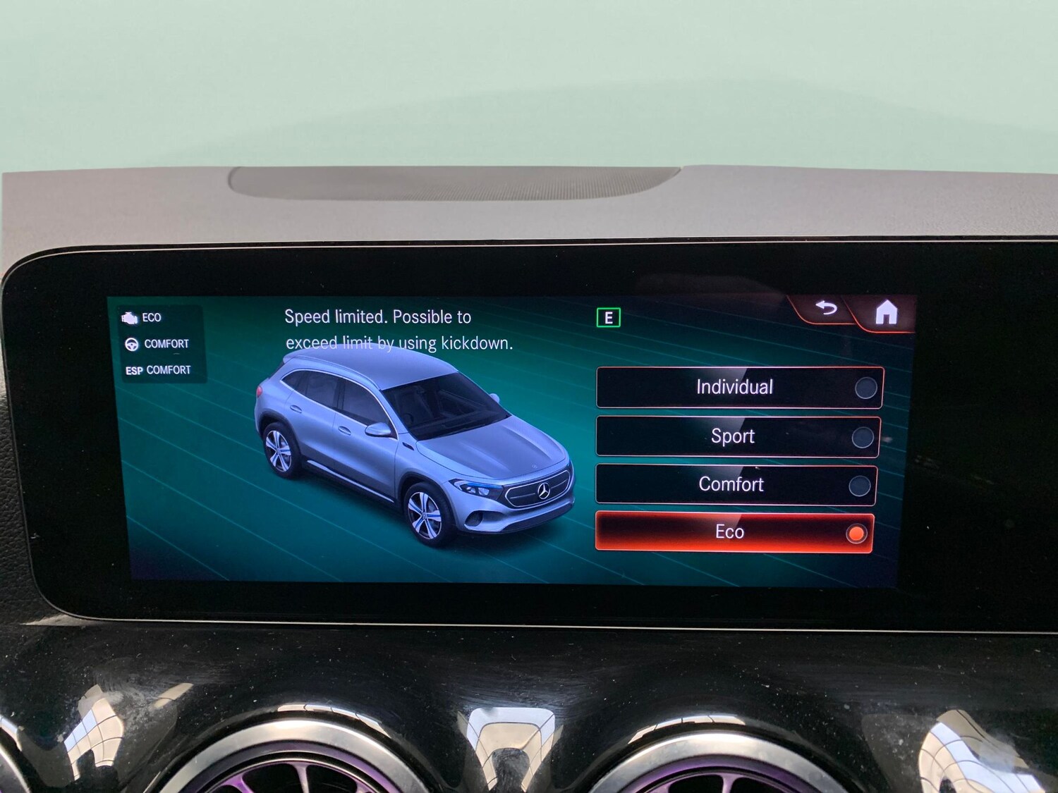 Used Mercedes-Benz EQA 2023 for sale - 77420813: Photo 16