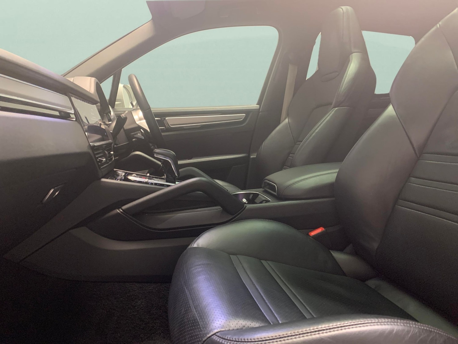 Used Porsche Cayenne 2022 for sale - 77448083: Photo 4