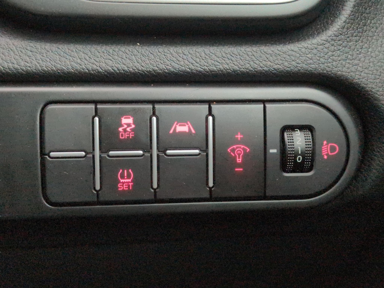 Used Kia Ceed 2023 for sale - 76704252: Photo 20